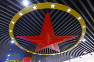 �׷�����